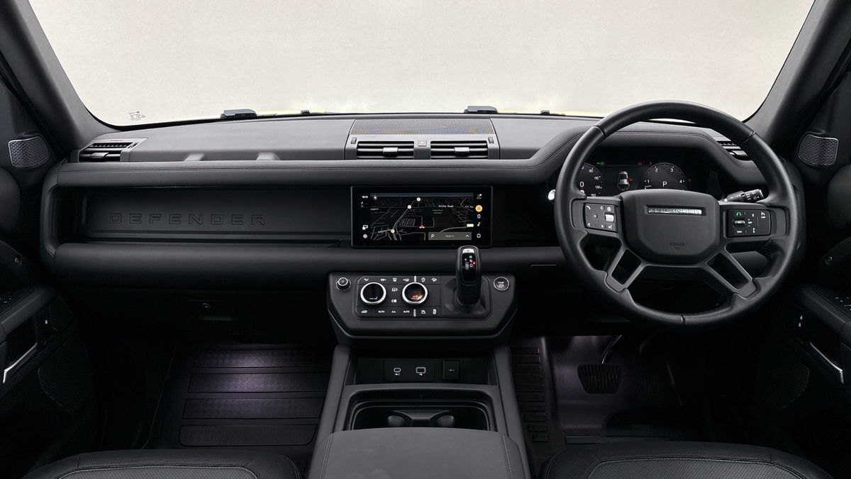 Used Land Rover Defender 110 2024 for sale - 76884628: Photo 12
