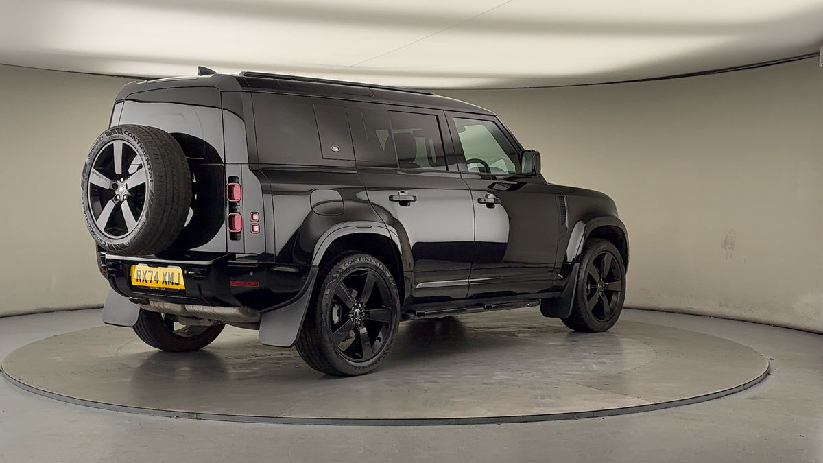 Used Land Rover Defender 110 2024 for sale - 76884628: Photo 21