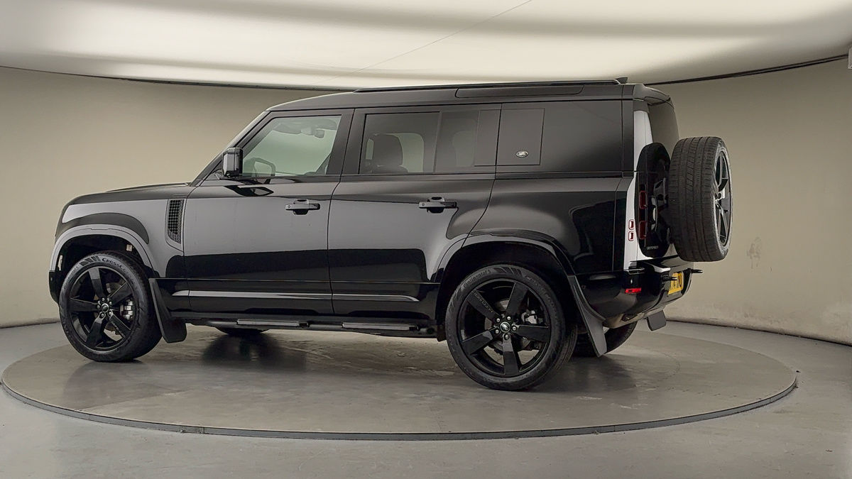 Used Land Rover Defender 110 2024 for sale - 76884628: Photo 26