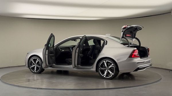 Used Volvo S60 2024 for sale - 76224276: Photo 45