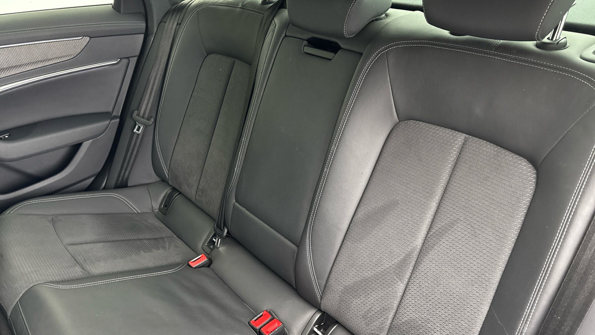 Used Audi A6 Saloon 2022 for sale - 76133275: Photo 8