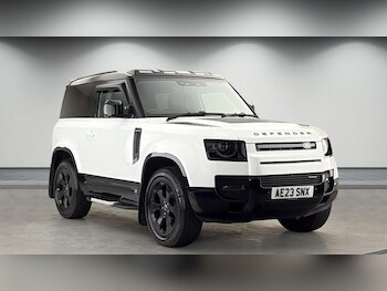 Used Land Rover Defender 2023 for sale - 78402125: Photo