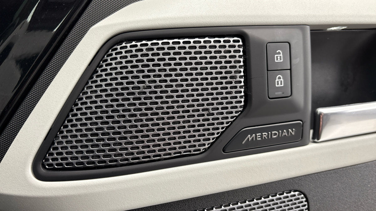 Used Land Rover Defender 2020 for sale - 77264194: Photo 25