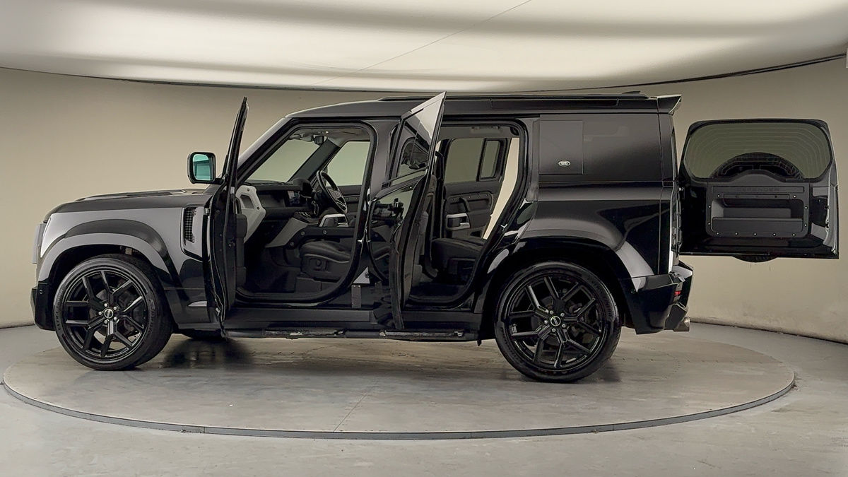 Used Land Rover Defender 2020 for sale - 77264194: Photo 48