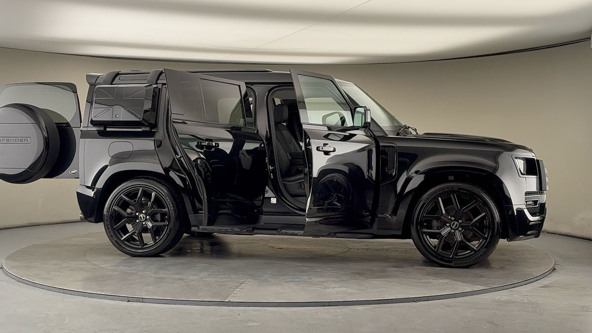 Used Land Rover Defender 2020 for sale - 77264194: Photo 57