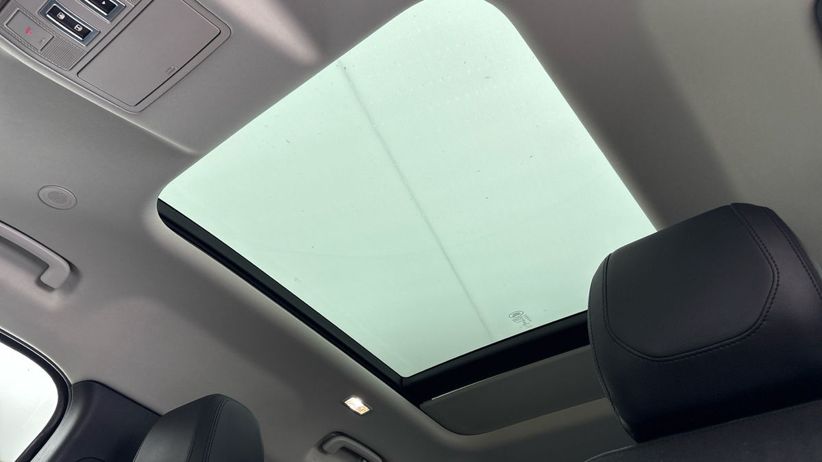 Used Land Rover Defender 2020 for sale - 77264194: Photo 6