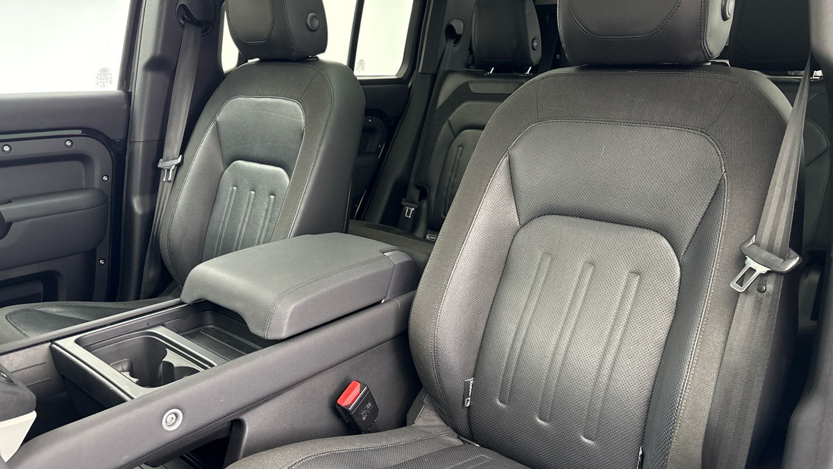 Used Land Rover Defender 2020 for sale - 77264194: Photo 7