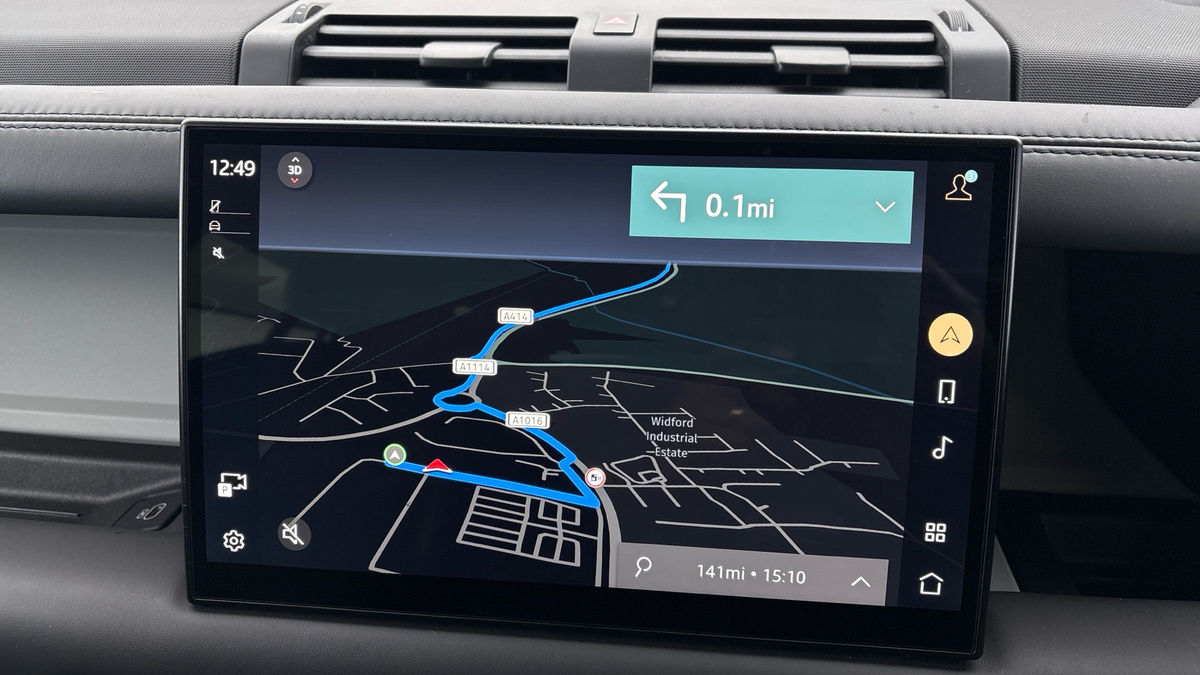 Used Land Rover Defender 2023 for sale - 77370425: Photo 17