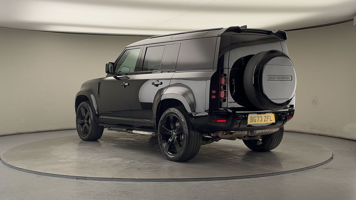 Used Land Rover Defender 2023 for sale - 77370425: Photo 2