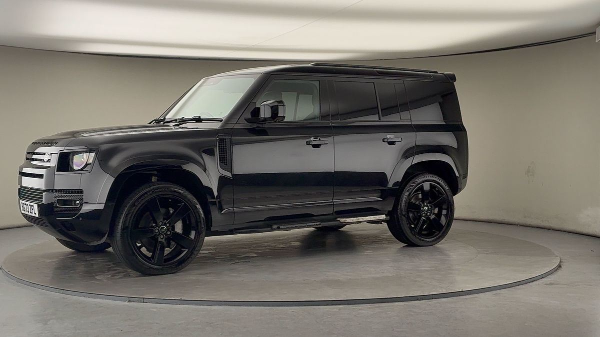 Used Land Rover Defender 2023 for sale - 77370425: Photo 29