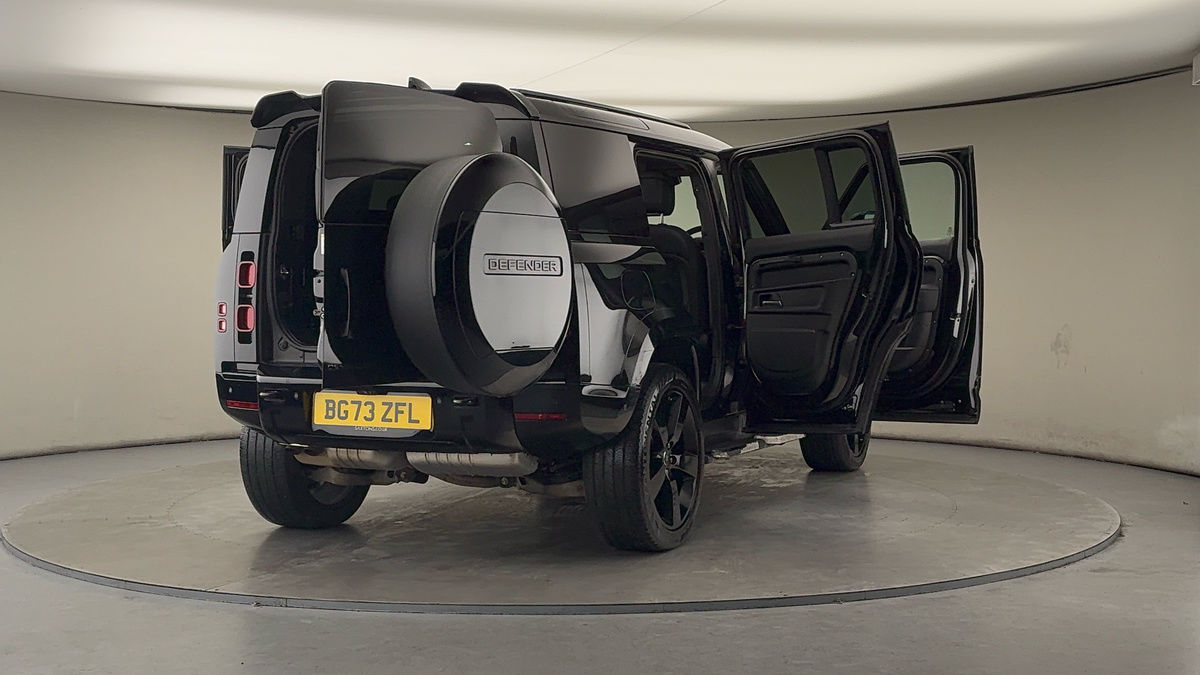 Used Land Rover Defender 2023 for sale - 77370425: Photo 59