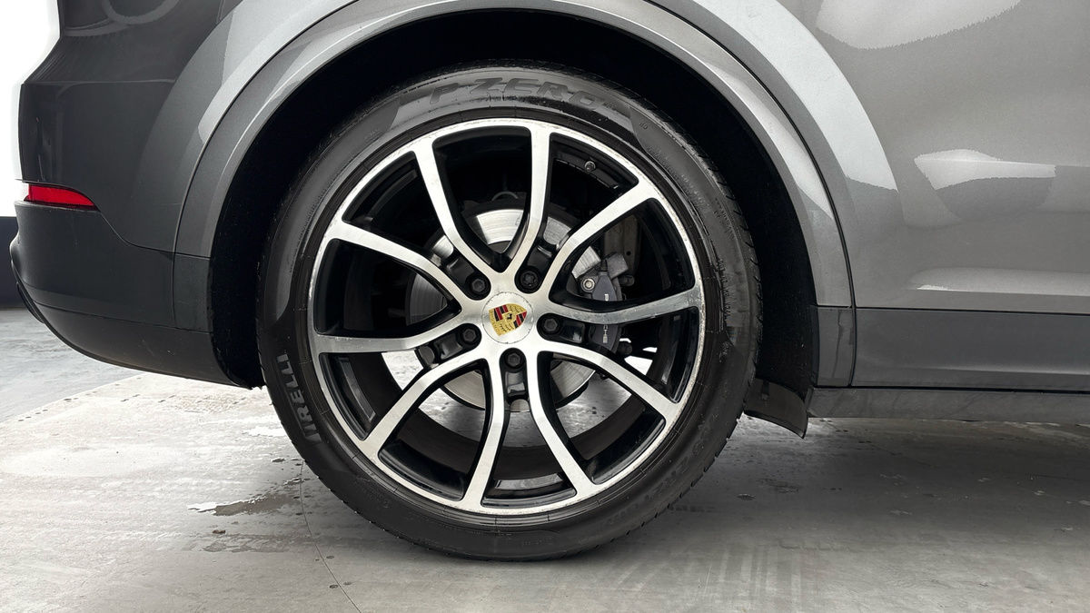 Used Porsche Cayenne 2021 for sale - 77535681: Photo 10