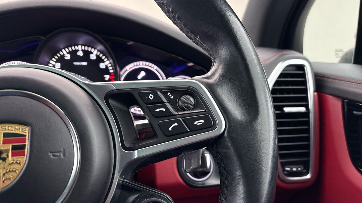 Used Porsche Cayenne 2021 for sale - 77535681: Photo 14