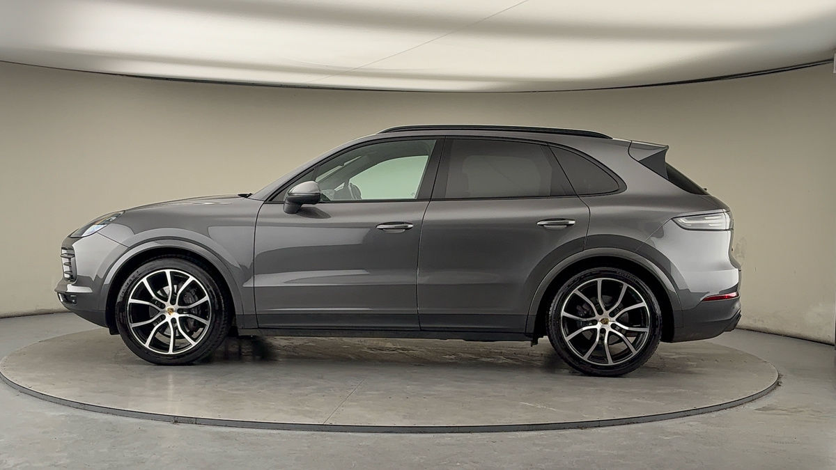 Used Porsche Cayenne 2021 for sale - 77535681: Photo 28