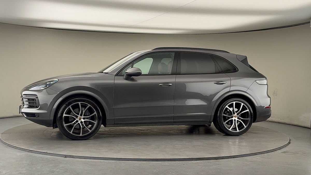 Used Porsche Cayenne 2021 for sale - 77535681: Photo 29