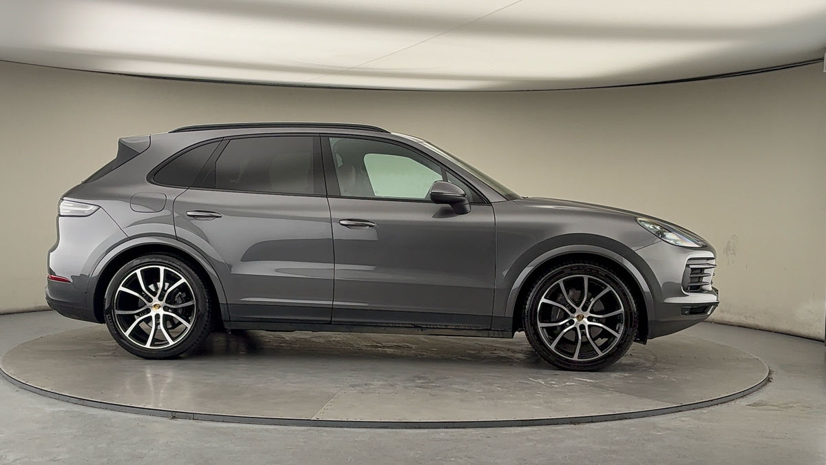 Used Porsche Cayenne 2021 for sale - 77535681: Photo 37