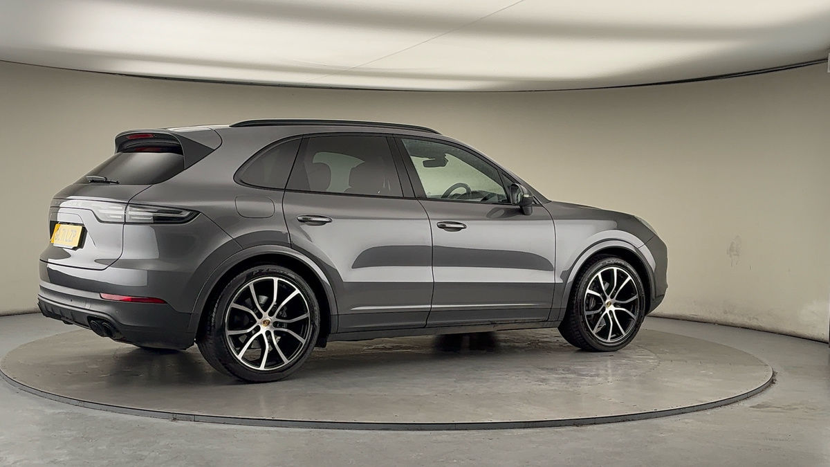 Used Porsche Cayenne 2021 for sale - 77535681: Photo 39