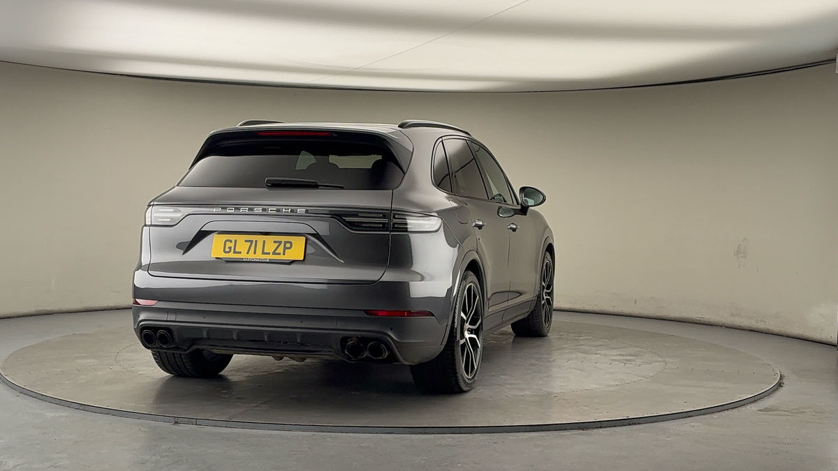 Used Porsche Cayenne 2021 for sale - 77535681: Photo 41