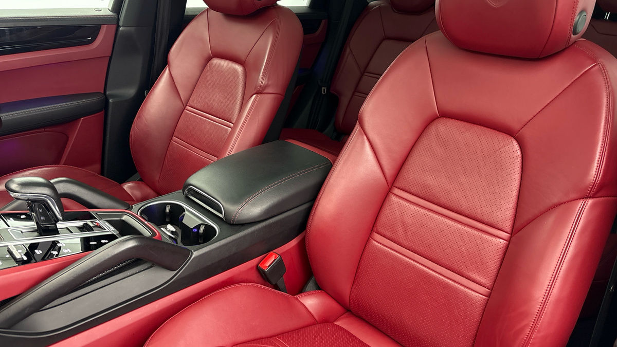 Used Porsche Cayenne 2021 for sale - 77535681: Photo 7