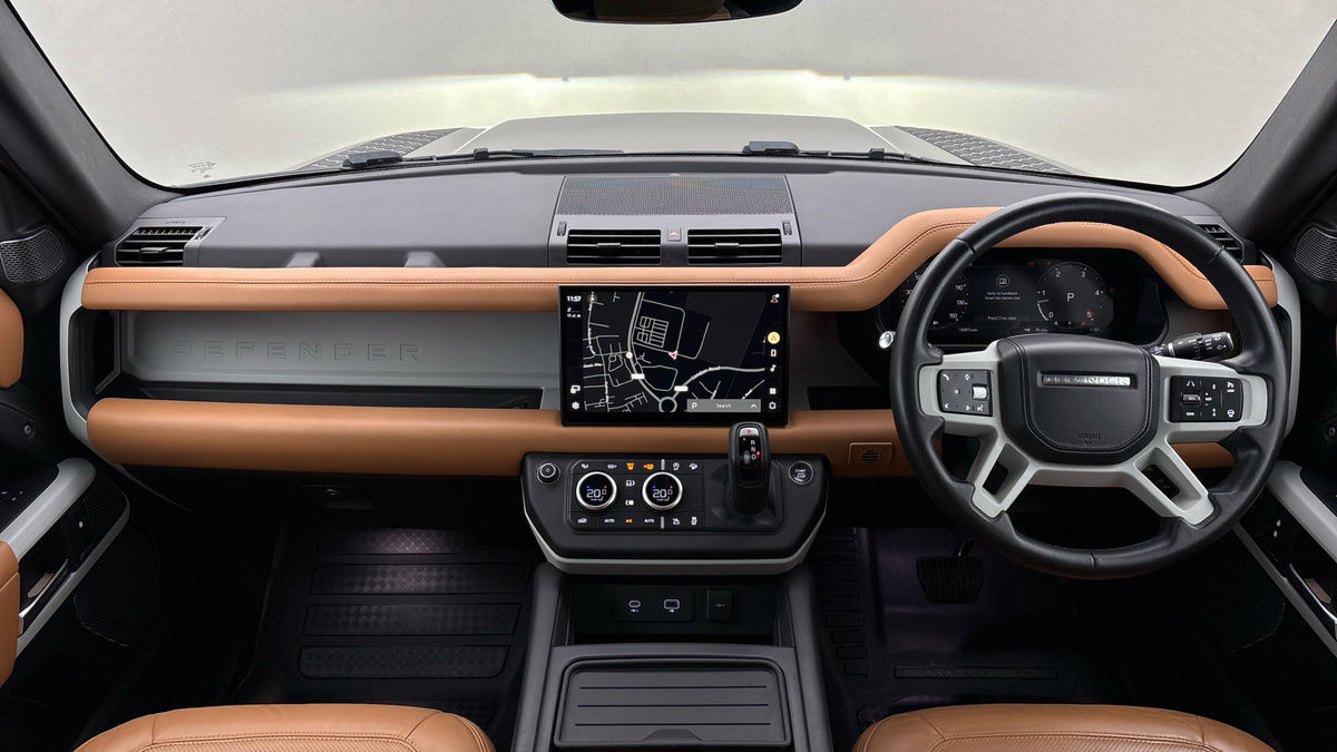 Used Land Rover Defender 2022 for sale - 77880796: Photo 12