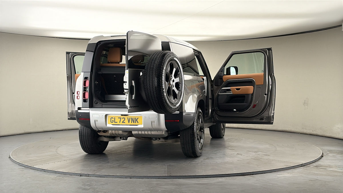 Used Land Rover Defender 2022 for sale - 77880796: Photo 60