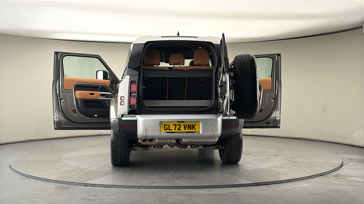 Used Land Rover Defender 2022 for sale - 77880796: Photo 61