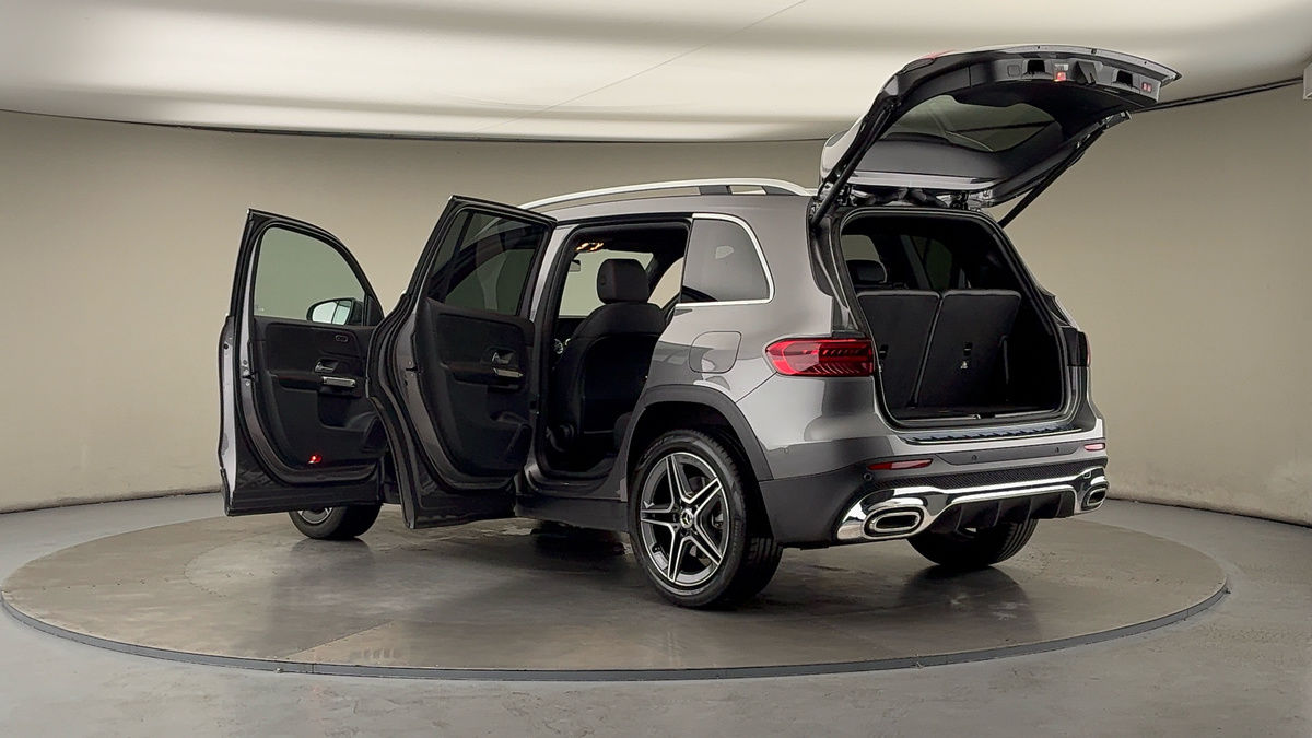 Used Mercedes-Benz GLB 2025 for sale - 76323896: Photo 44