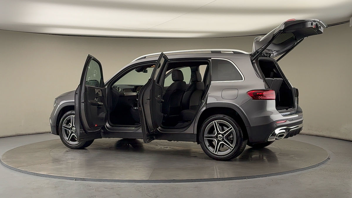 Used Mercedes-Benz GLB 2025 for sale - 76323896: Photo 46