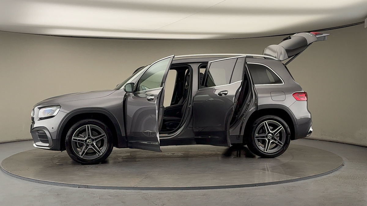 Used Mercedes-Benz GLB 2025 for sale - 76323896: Photo 48