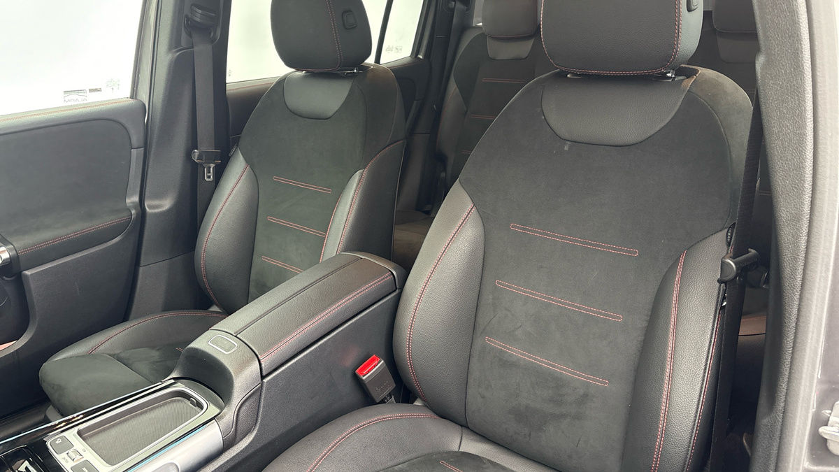 Used Mercedes-Benz GLB 2025 for sale - 76323896: Photo 7