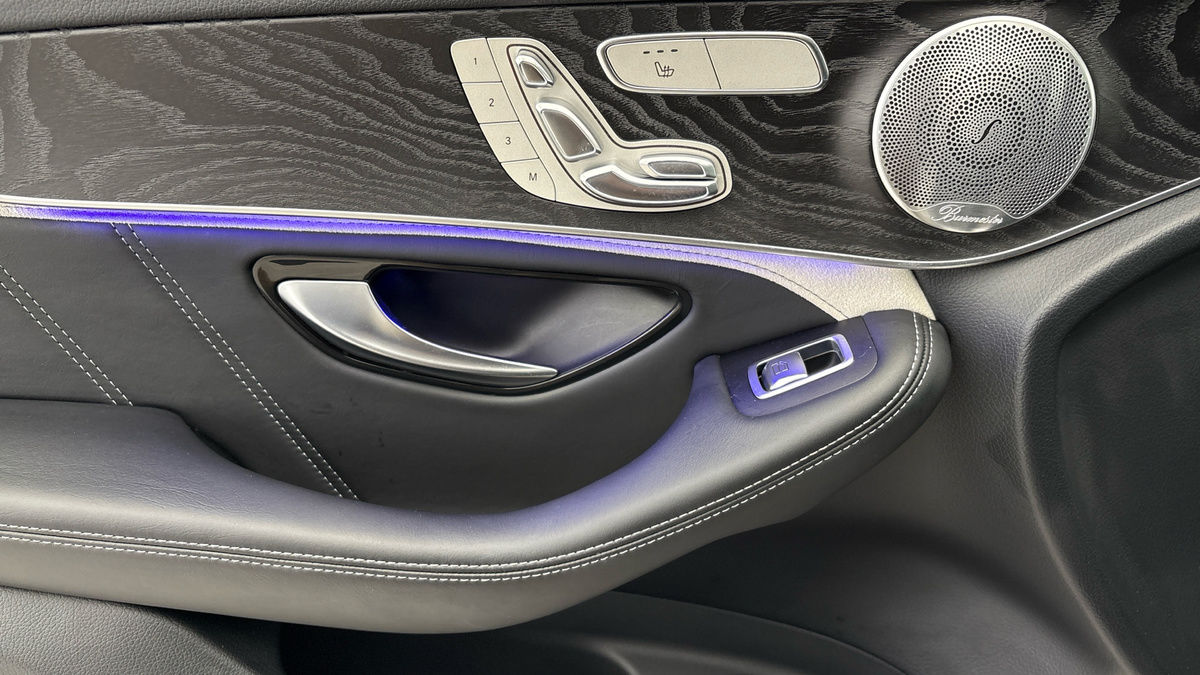 Used Mercedes-Benz GLC 2020 for sale - 78213283: Photo 19