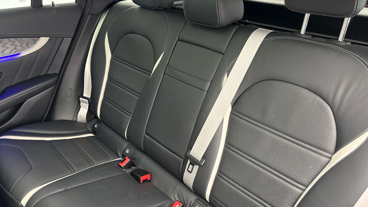 Used Mercedes-Benz GLC 2020 for sale - 78213283: Photo 8