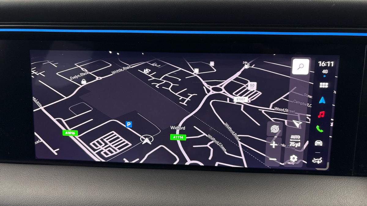 Used Porsche Macan 2025 for sale - 76655665: Photo 17