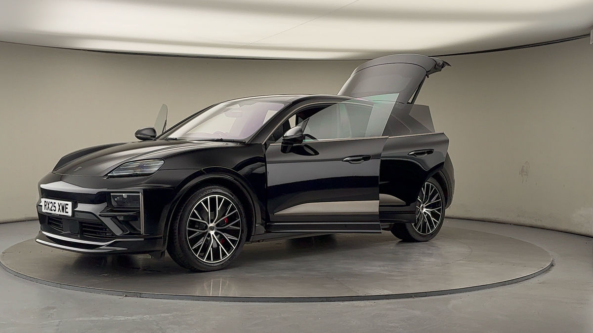 Used Porsche Macan 2025 for sale - 76655665: Photo 22