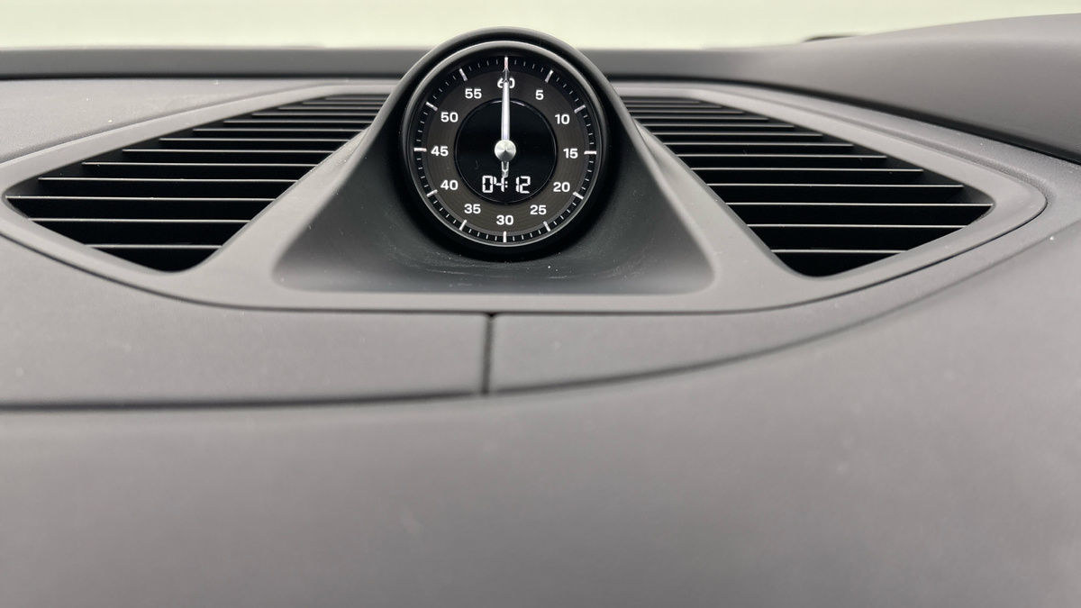 Used Porsche Macan 2025 for sale - 76655665: Photo 25