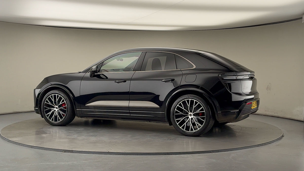 Used Porsche Macan 2025 for sale - 76655665: Photo 29