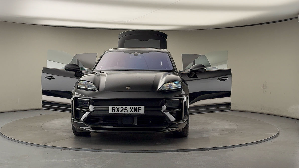 Used Porsche Macan 2025 for sale - 76655665: Photo 54