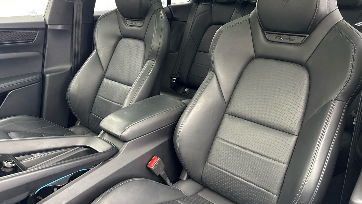 Used Porsche Macan 2025 for sale - 76655665: Photo 7