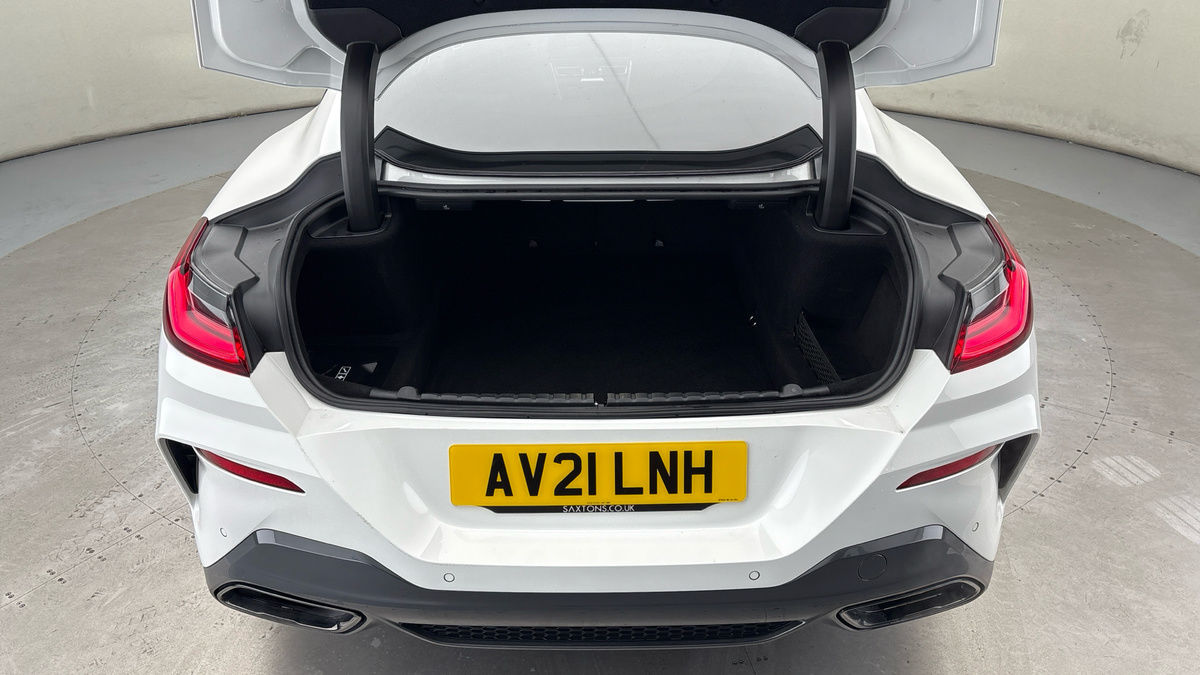 Used BMW 8 Series 2021 for sale - 77521770: Photo 21