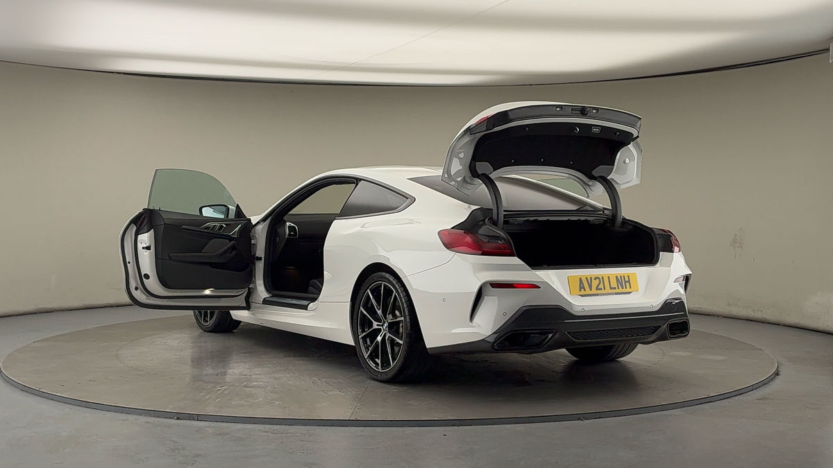 Used BMW 8 Series 2021 for sale - 77521770: Photo 46