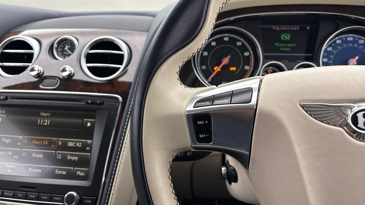 Used Bentley Continental 2017 for sale - 77288805: Photo 13