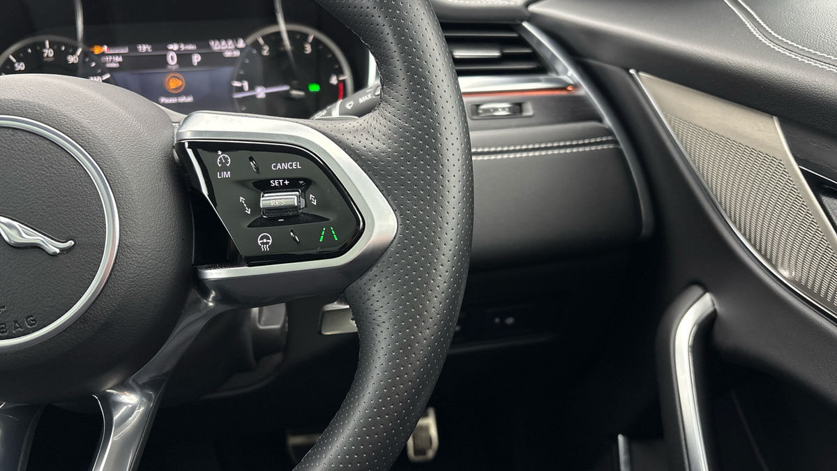 Used Jaguar F-Pace 2022 for sale - 76884633: Photo 14