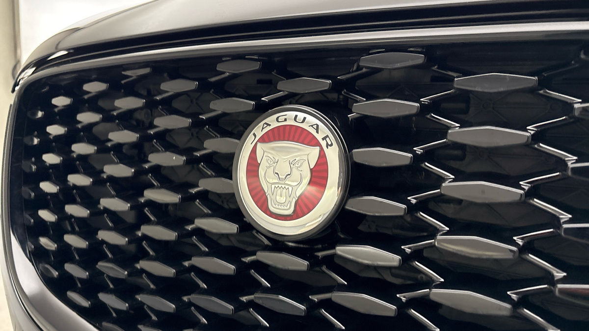 Used Jaguar F-Pace 2022 for sale - 76884633: Photo 24