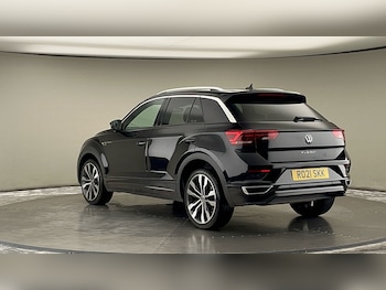 Used Volkswagen T-Roc 2021 for sale - 75765899: Photo