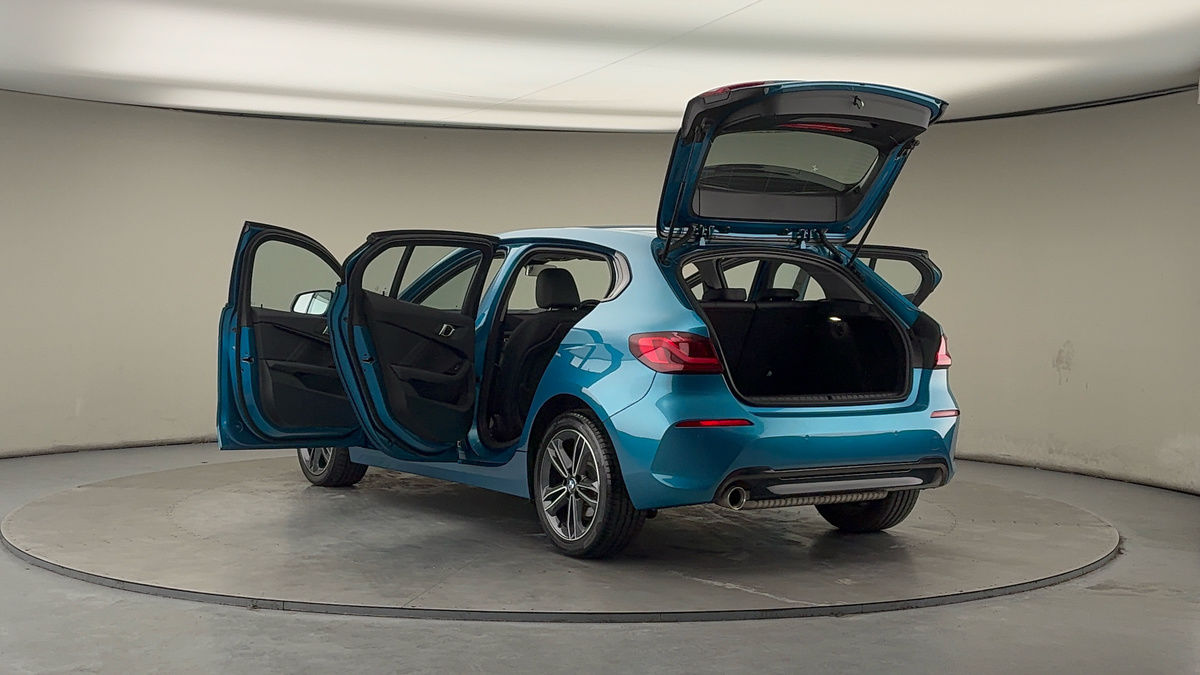 Used BMW 1 Series 2023 for sale - 77521792: Photo 23