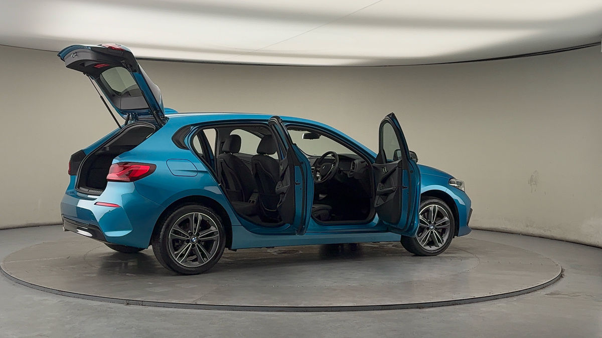 Used BMW 1 Series 2023 for sale - 77521792: Photo 57