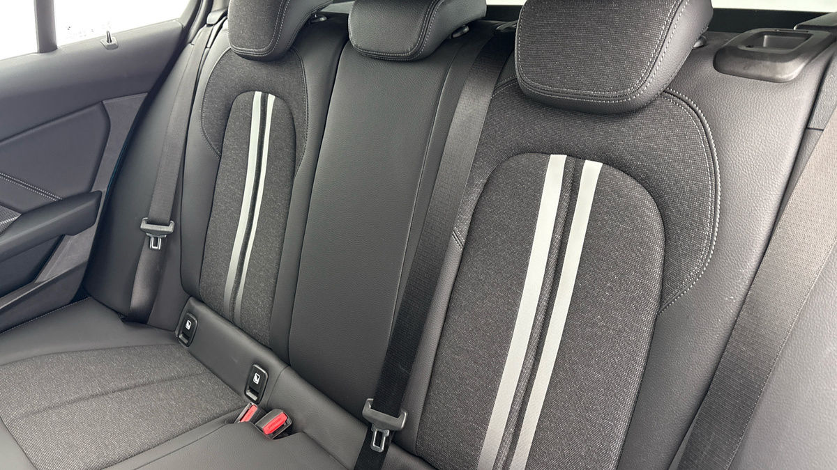 Used BMW 1 Series 2023 for sale - 77521792: Photo 8