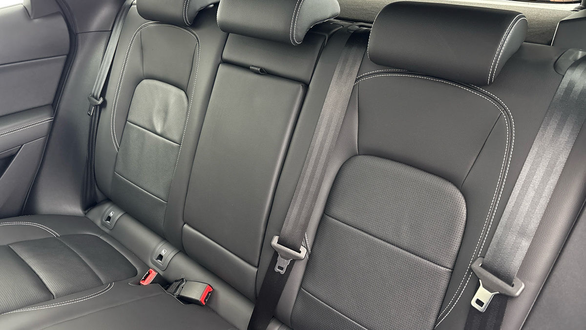 Used Jaguar E-Pace 2023 for sale - 76630365: Photo 16