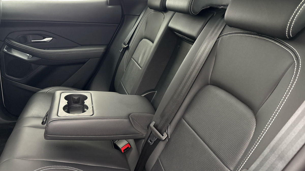 Used Jaguar E-Pace 2023 for sale - 76630365: Photo 17