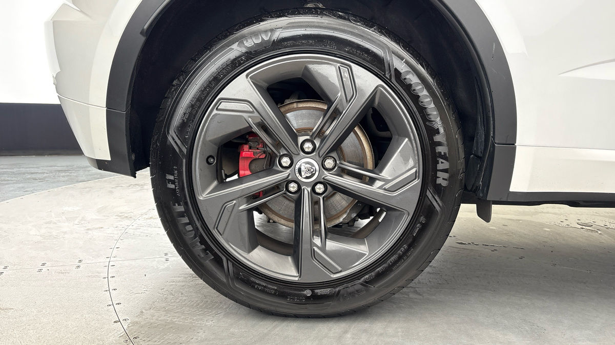 Used Jaguar E-Pace 2023 for sale - 76630365: Photo 19